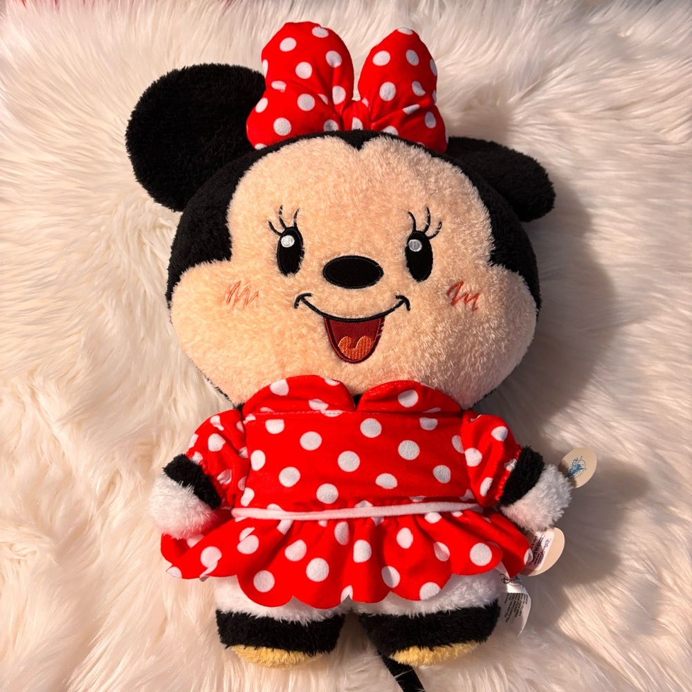 BNWT NEW Disney Minnie Mouse "Tatton" Plush Toy from Hong Kong Disneyland